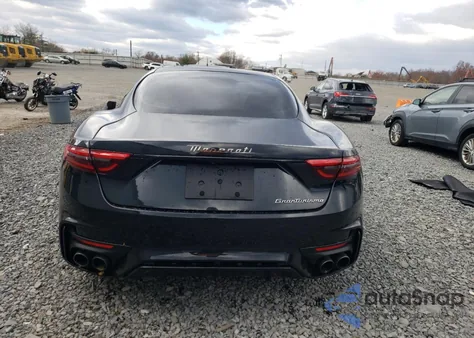 2024 Maserati Granturismo Trofeo z USA, uszkodzony, nr VIN ZAMBMVDB1RX435356